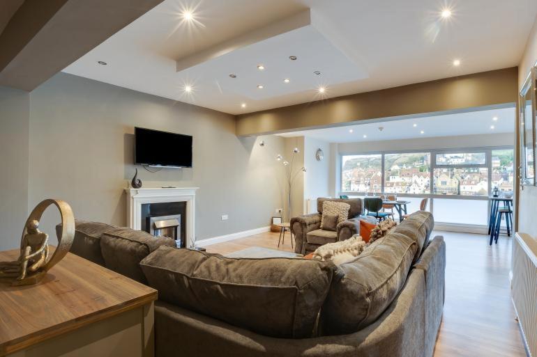 Number 3 Pier Road Apartment 惠特比 外观 照片